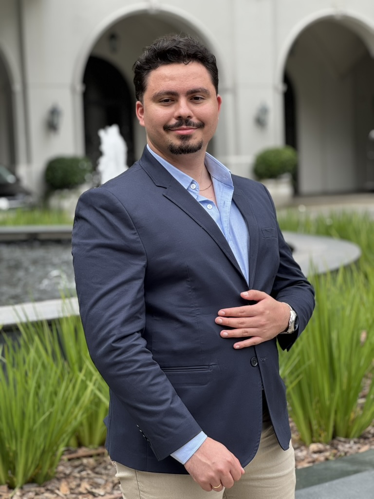 Foto de Jonatas Winston, especialista em Cloud Security e instrutor do curso